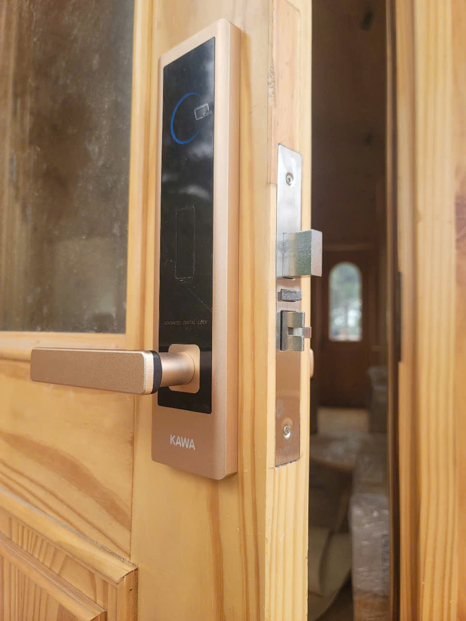 khóa cửa khách sạn KS668